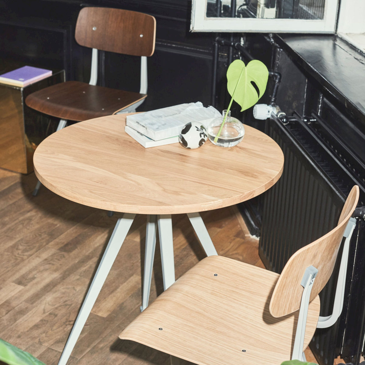 5c038bda4935d2384803325d_1200x